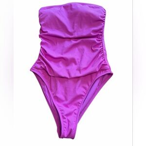 Shade & Shore NWOT no straps Women’s Fuchsia One-Piece Swimsuit Size Small (4-6)